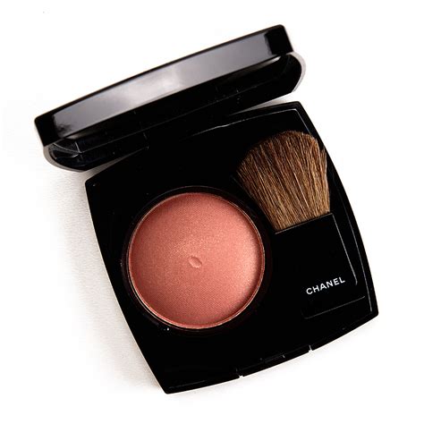 chanel joues contraste in jersey|Chanel evening beige blush.